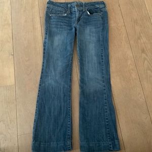 Low waisted light flare jeans